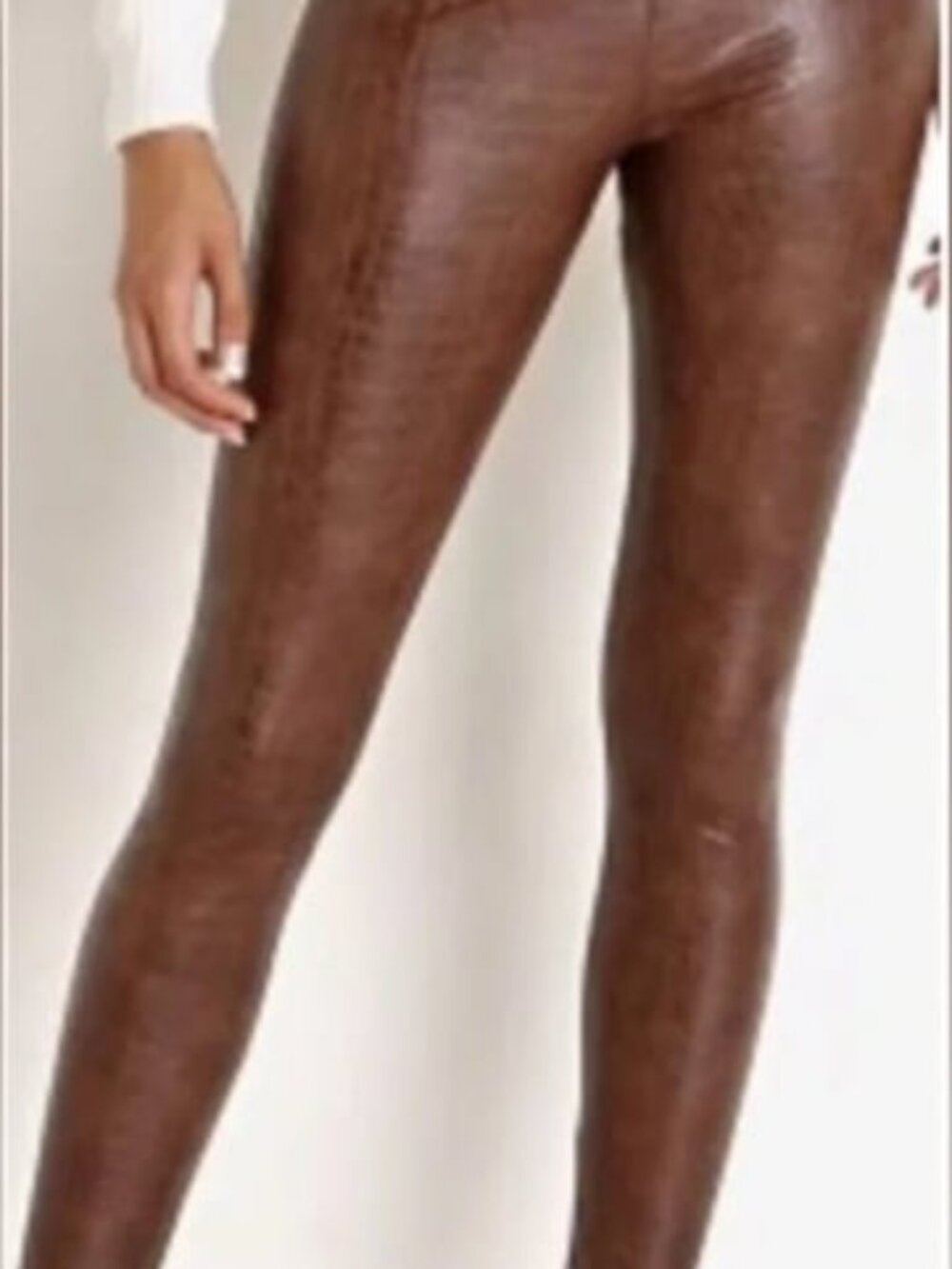 NWOT 7 For All Mankind Faux Leather Croc Embossed Patterned Brown Leggings - Picture 3 of 8